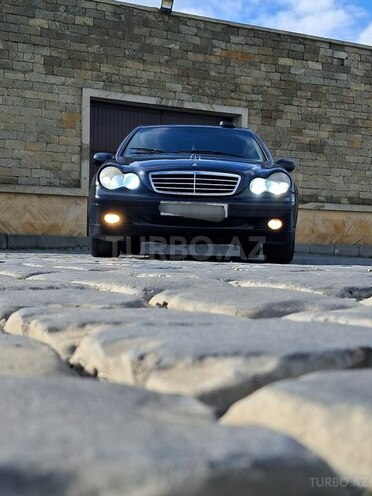 Mercedes C 200 2000, 257,000 km - 2.0 l - Bakı