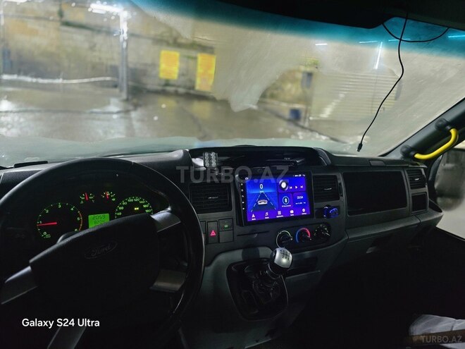 Ford Transit 2011, 220,000 km - 2.2 l - Bakı