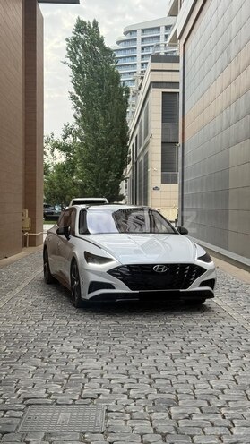 Hyundai Sonata-1