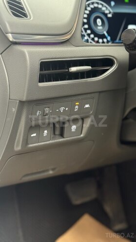 Hyundai Sonata-13