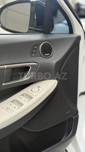 Hyundai Sonata-15