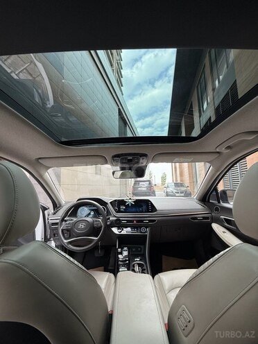 Hyundai Sonata-10