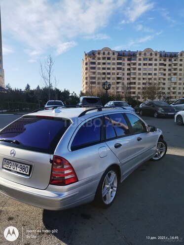Mercedes C 220 2005, 451,000 km - 2.2 l - Bakı