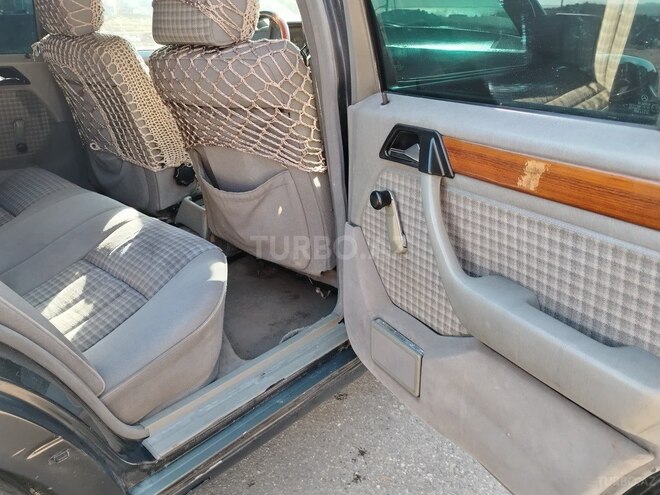 Mercedes 230 E 1991, 350,000 km - 2.3 л - Bakı
