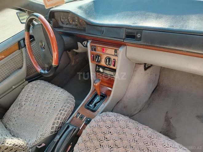 Mercedes 230 E 1991, 350,000 km - 2.3 л - Bakı