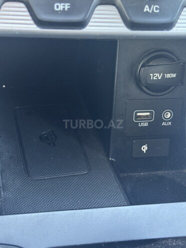 Hyundai Elantra 2018, 241,402 km - 2.0 л - Bakı