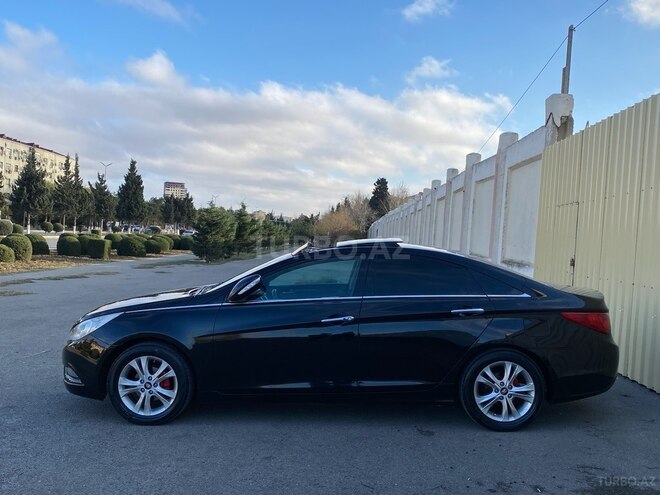 Hyundai Sonata-9