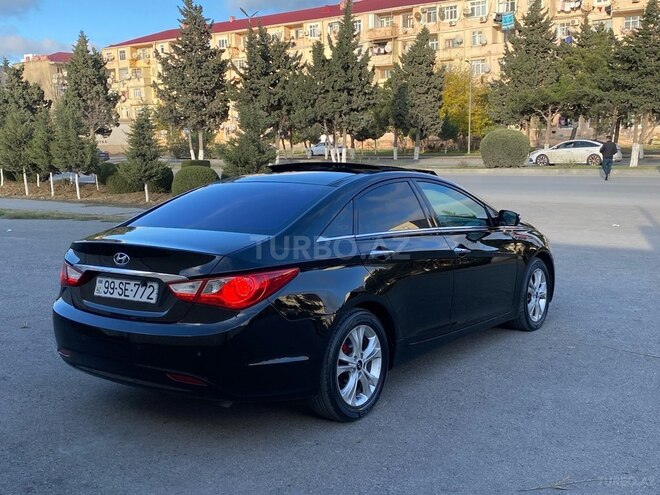 Hyundai Sonata-7