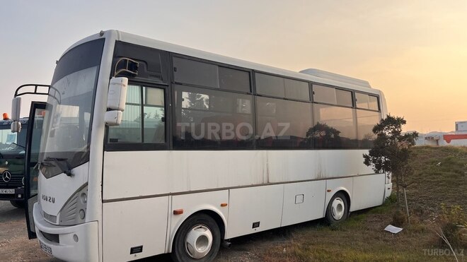 Isuzu Novo Ultra-15
