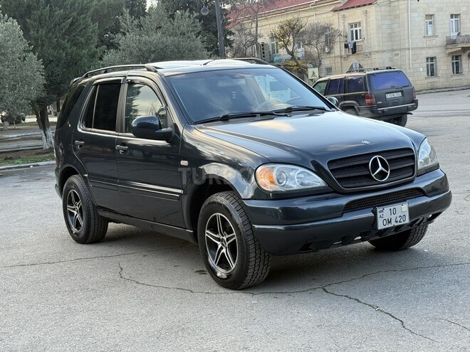 Mercedes ML 320 2001, 285,600 km - 3.2 l - Sumqayıt