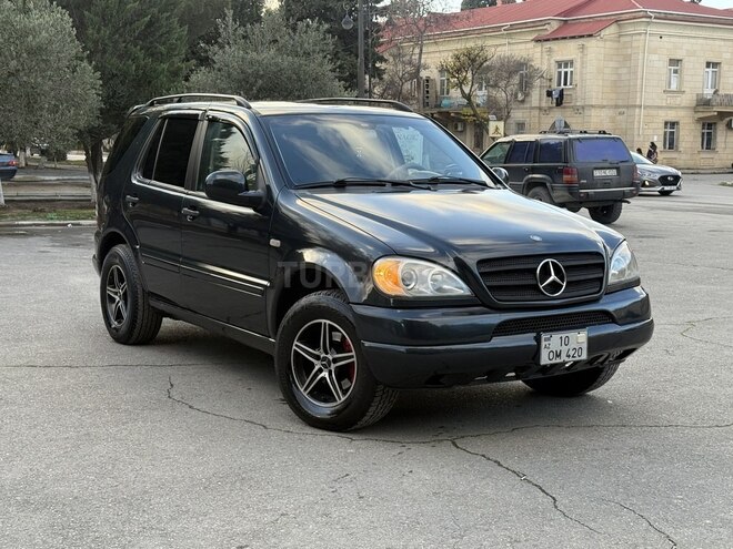 Mercedes ML 320 2001, 285,600 km - 3.2 l - Sumqayıt