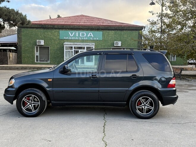 Mercedes ML 320 2001, 285,600 km - 3.2 l - Sumqayıt