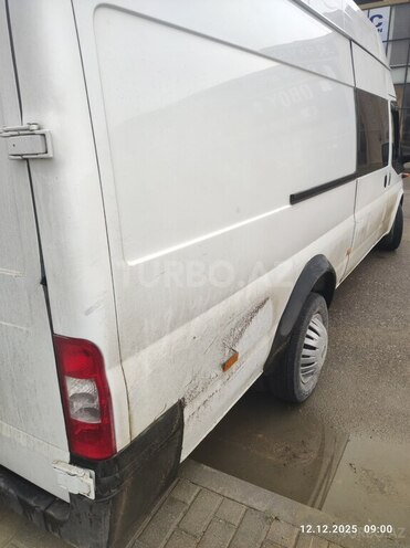 Ford Transit 2009, 330,000 km - 2.4 l - Bakı