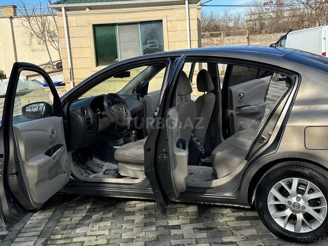 Nissan Sunny 2014, 165,800 km - 1.5 л - Bakı