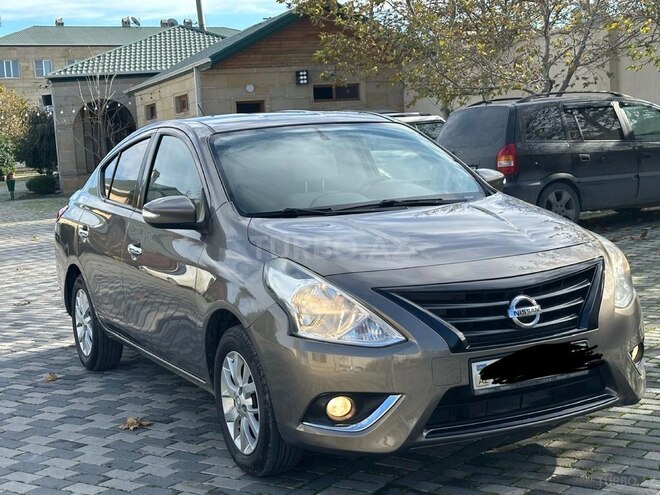 Nissan Sunny 2014, 165,800 km - 1.5 л - Bakı