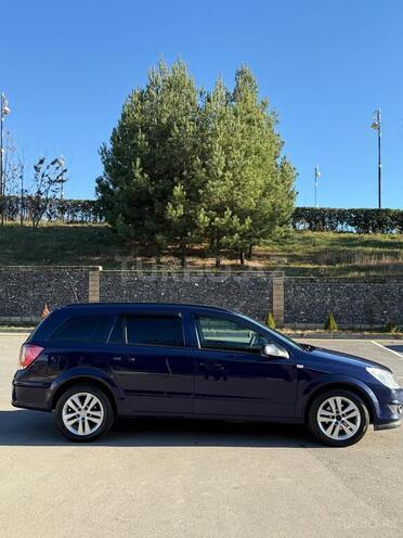 Opel Astra 2008, 356,117 km - 1.3 l - Qəbələ