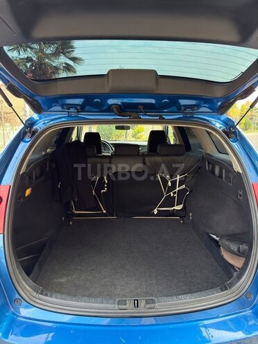 Toyota Auris 2015, 180,671 km - 1.4 l - Tovuz