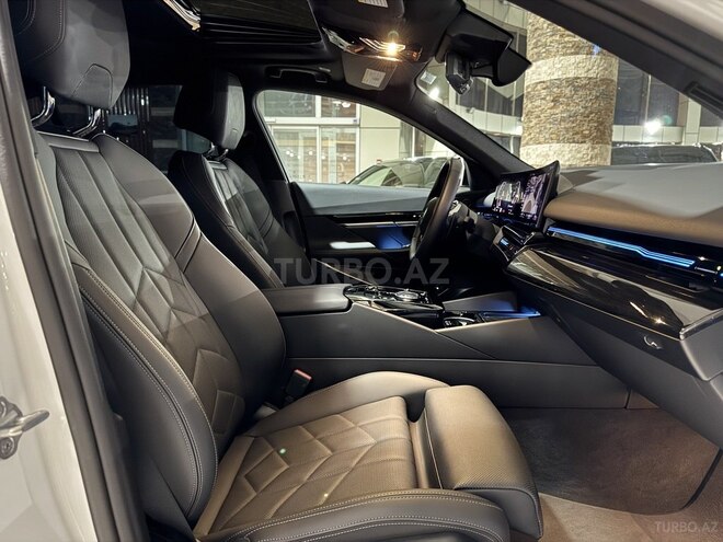 BMW 530 2024, 16,999 km - 2.0 l - Bakı