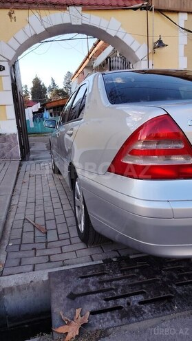 Mercedes C 200 2001, 244,000 km - 2.0 л - Şəmkir