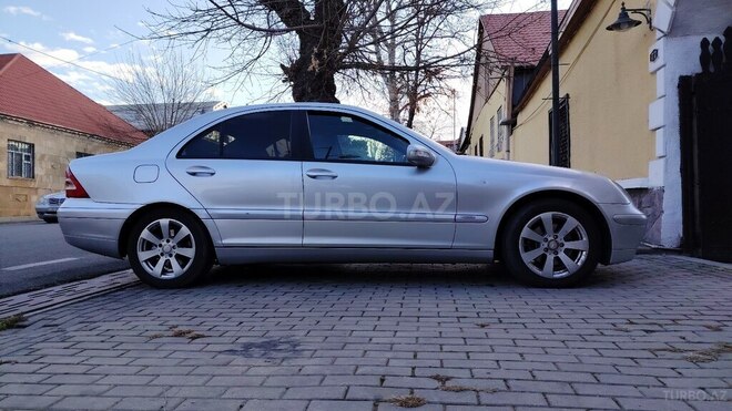 Mercedes C 200 2001, 244,000 km - 2.0 л - Şəmkir