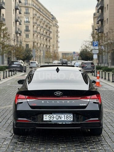 Hyundai Elantra 2023, 35,652 km - 1.6 l - Bakı