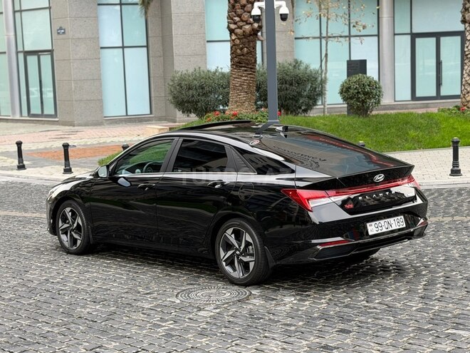 Hyundai Elantra 2023, 35,652 km - 1.6 l - Bakı