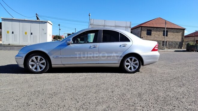 Mercedes C 200 2001, 244,000 km - 2.0 л - Şəmkir