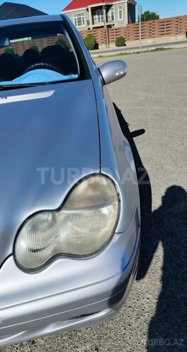 Mercedes C 200 2001, 244,000 km - 2.0 л - Şəmkir