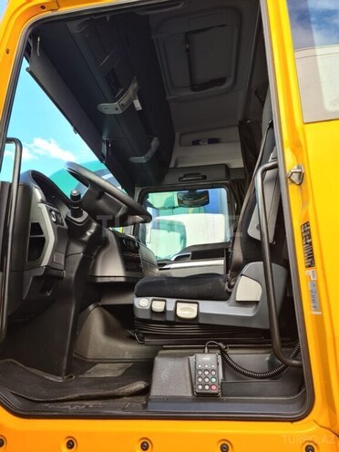 MAN TGX 18.480 2017, 824,000 km - 12.0 л - Bakı