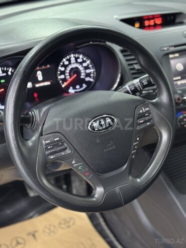 Kia Cerato-16