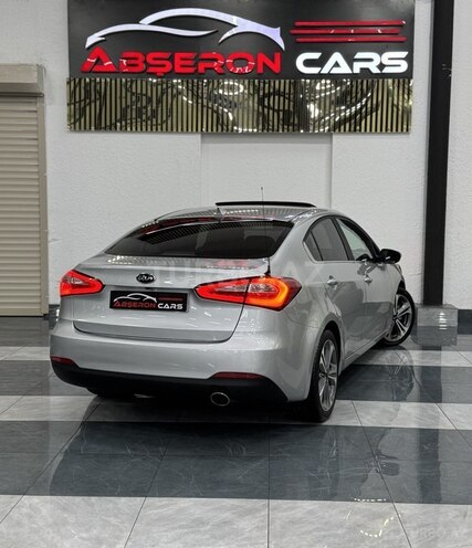 Kia Cerato-12