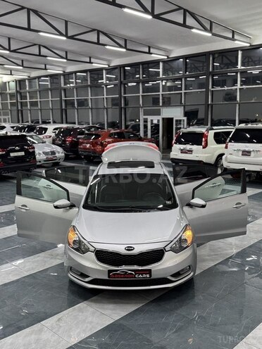 Kia Cerato-7