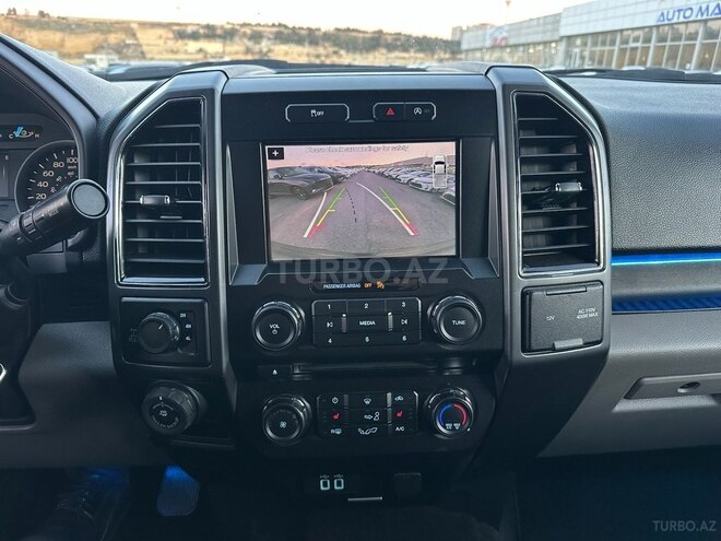 Ford F-150-11