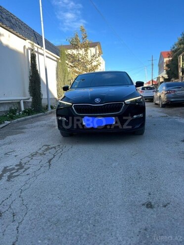 Skoda Rapid 2022, 122,000 km - 1.6 l - Bakı