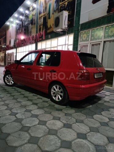 Volkswagen Golf 1997, 278,000 km - 2.0 l - Şəki