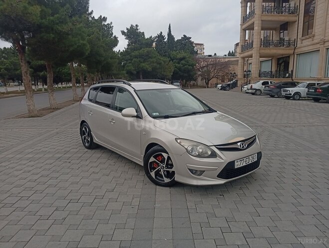 Hyundai i30 2011, 268,000 km - 1.6 l - Bakı