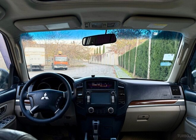 Mitsubishi Pajero 2007, 184,250 km - 3.0 l - Bakı