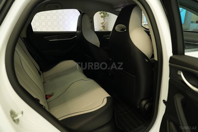 BYD Destroyer 05-26