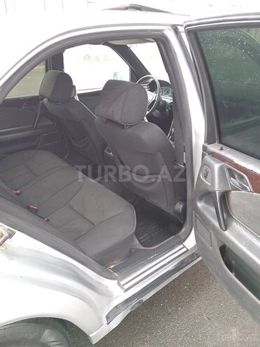 Mercedes E 230 1995, 385,000 km - 2.3 l - Bakı