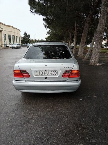Mercedes E 230 1995, 385,000 km - 2.3 l - Bakı