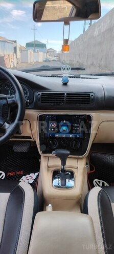 Volkswagen Passat 2003, 235,231 km - 1.8 l - Bakı