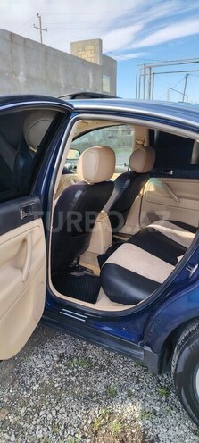 Volkswagen Passat 2003, 235,231 km - 1.8 l - Bakı
