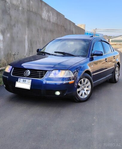 Volkswagen Passat 2003, 235,231 km - 1.8 l - Bakı