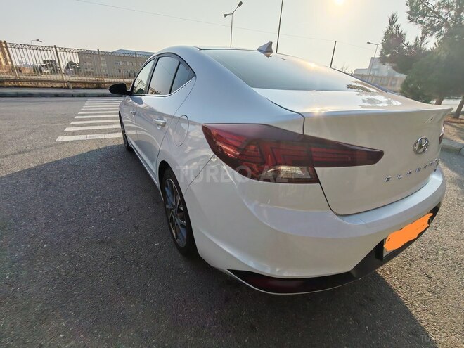 Hyundai Elantra 2019, 53,000 km - 2.0 л - Bakı