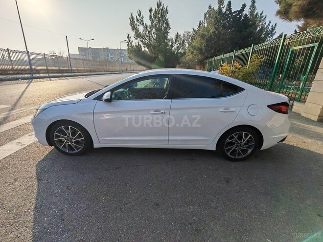 Hyundai Elantra 2019, 53,000 km - 2.0 л - Bakı