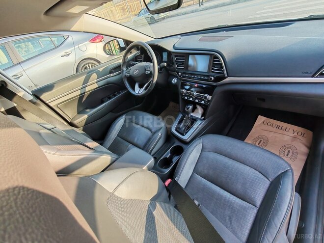 Hyundai Elantra 2019, 53,000 km - 2.0 л - Bakı