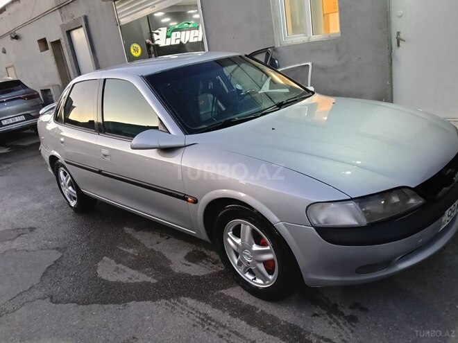 Opel Vectra 1996, 326,000 km - 1.8 l - Bakı