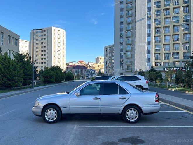Mercedes C 200 1995, 400,204 km - 2.0 l - Bakı