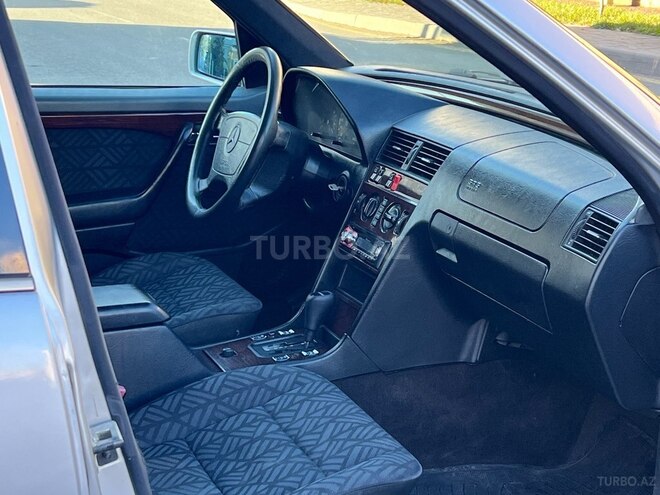Mercedes C 200 1995, 400,204 km - 2.0 l - Bakı
