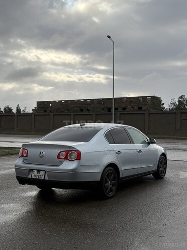 Volkswagen Passat 2006, 320,580 km - 2.0 l - Sumqayıt